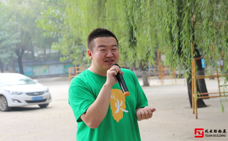 如何提升团队凝聚力_拓展培训师分享提升团队凝聚力方法