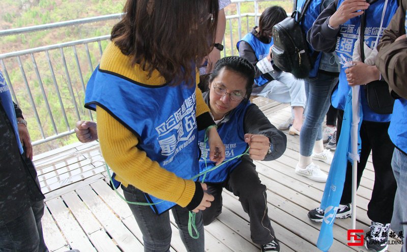 经典拓展游戏【解绳】