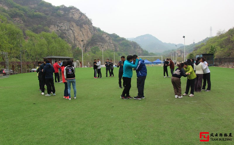 团队拓展游戏【泡泡糖】