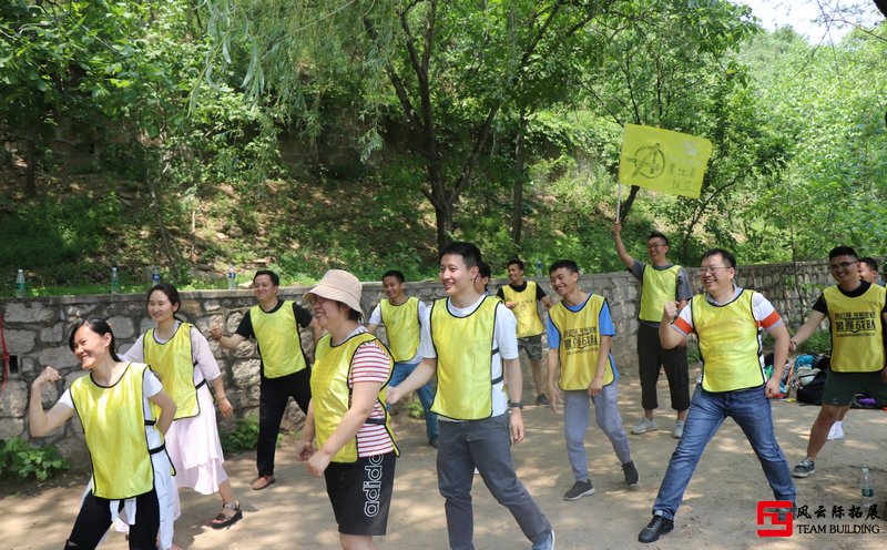 拓展心得:付出的是汗水,收获的是友谊!800—1000字 拓展心得:付出的是汗水,收获的是友谊!800—1000字