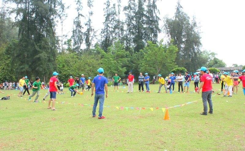 拓展训练项目躲避球